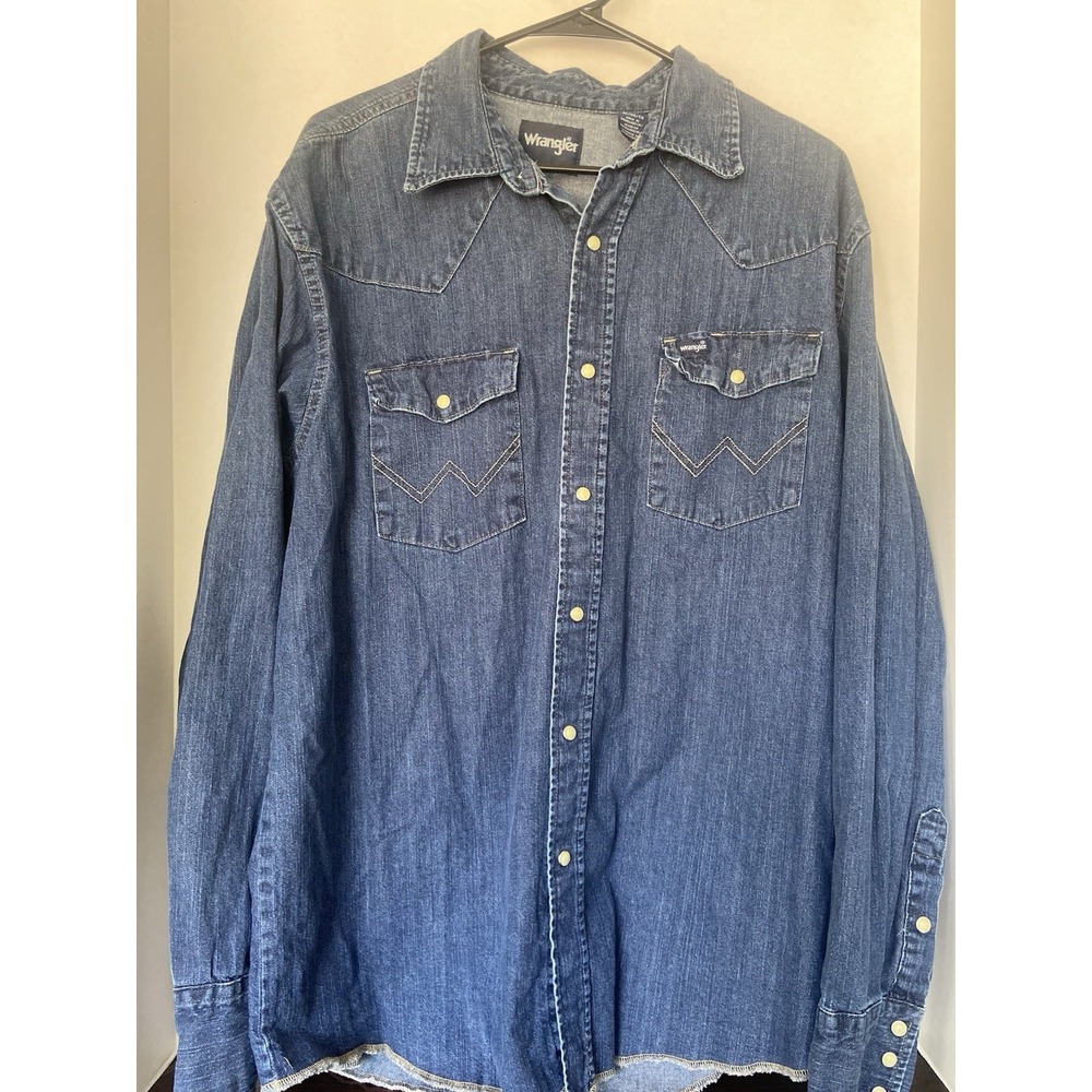 Vintage Wrangler Tails Pearl Snap Shirt Blue Denim XL
